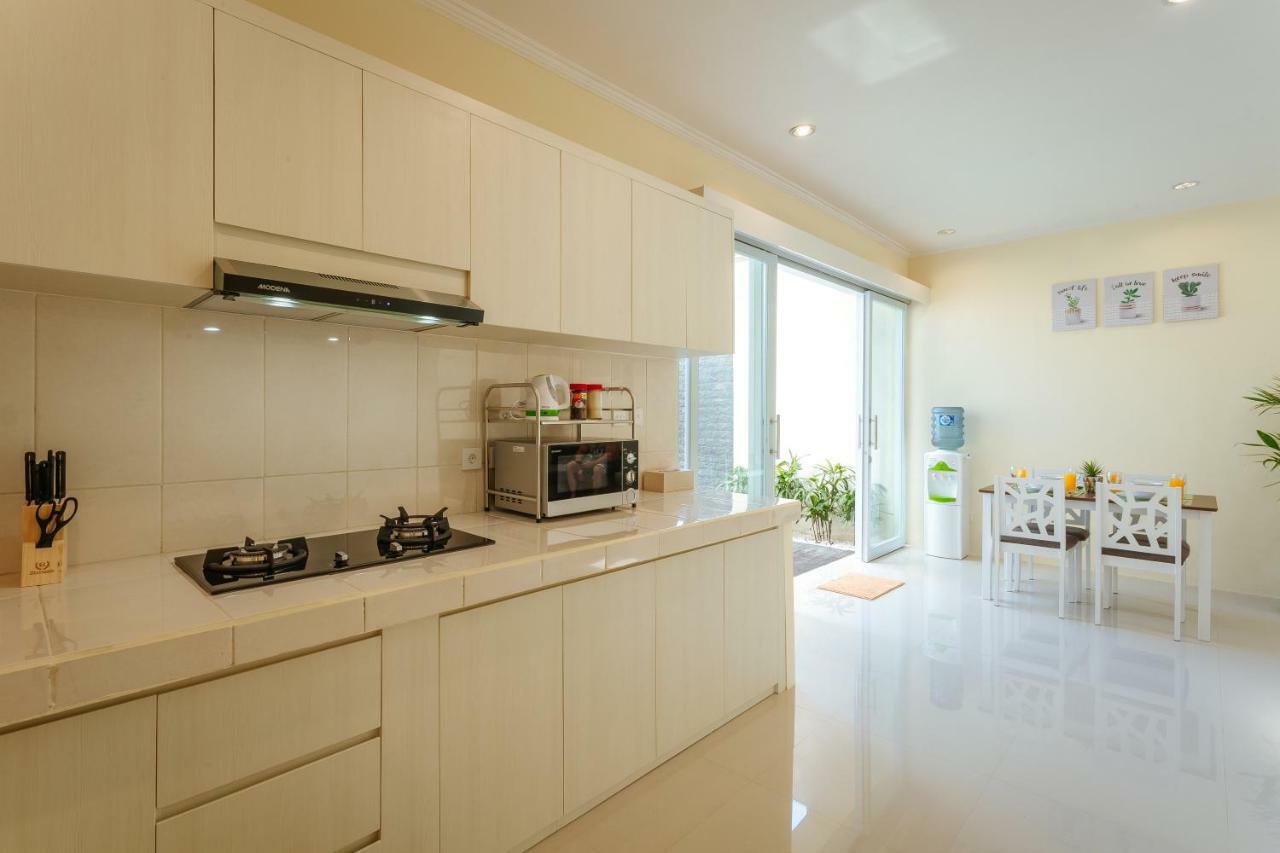 Villa Julie 세미냑 외부 사진